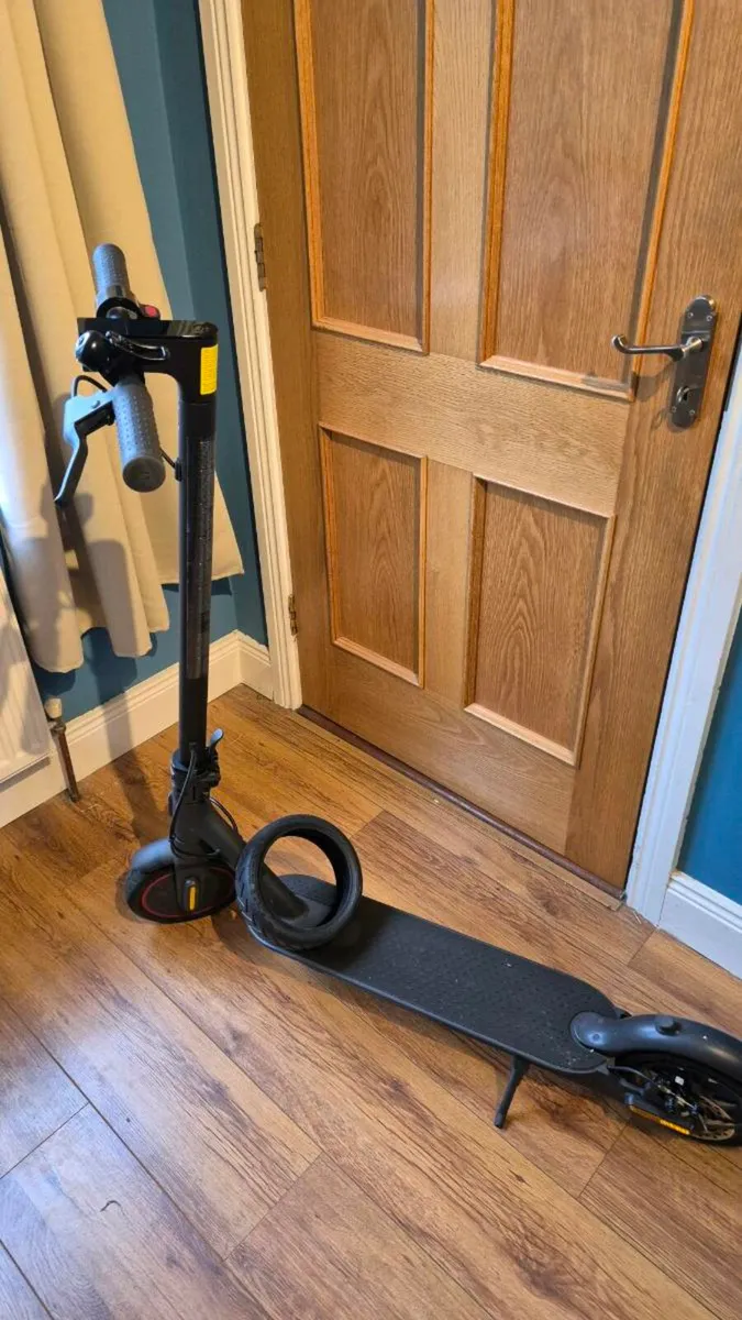 Xiaomi Mi Electric Scooter Pro 2 - Image 1