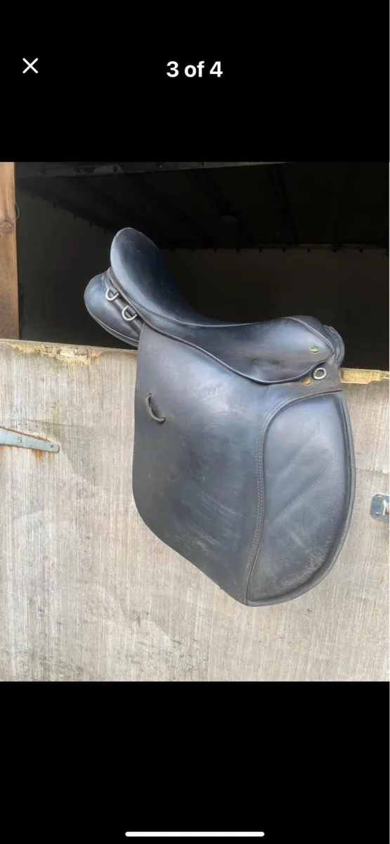 17.5 inch wide saddle - Image 1