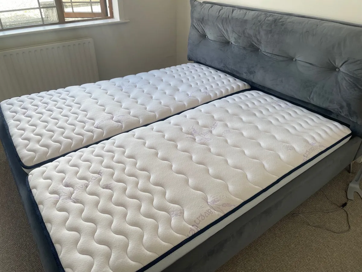 Bed with new mattresses - Image 4