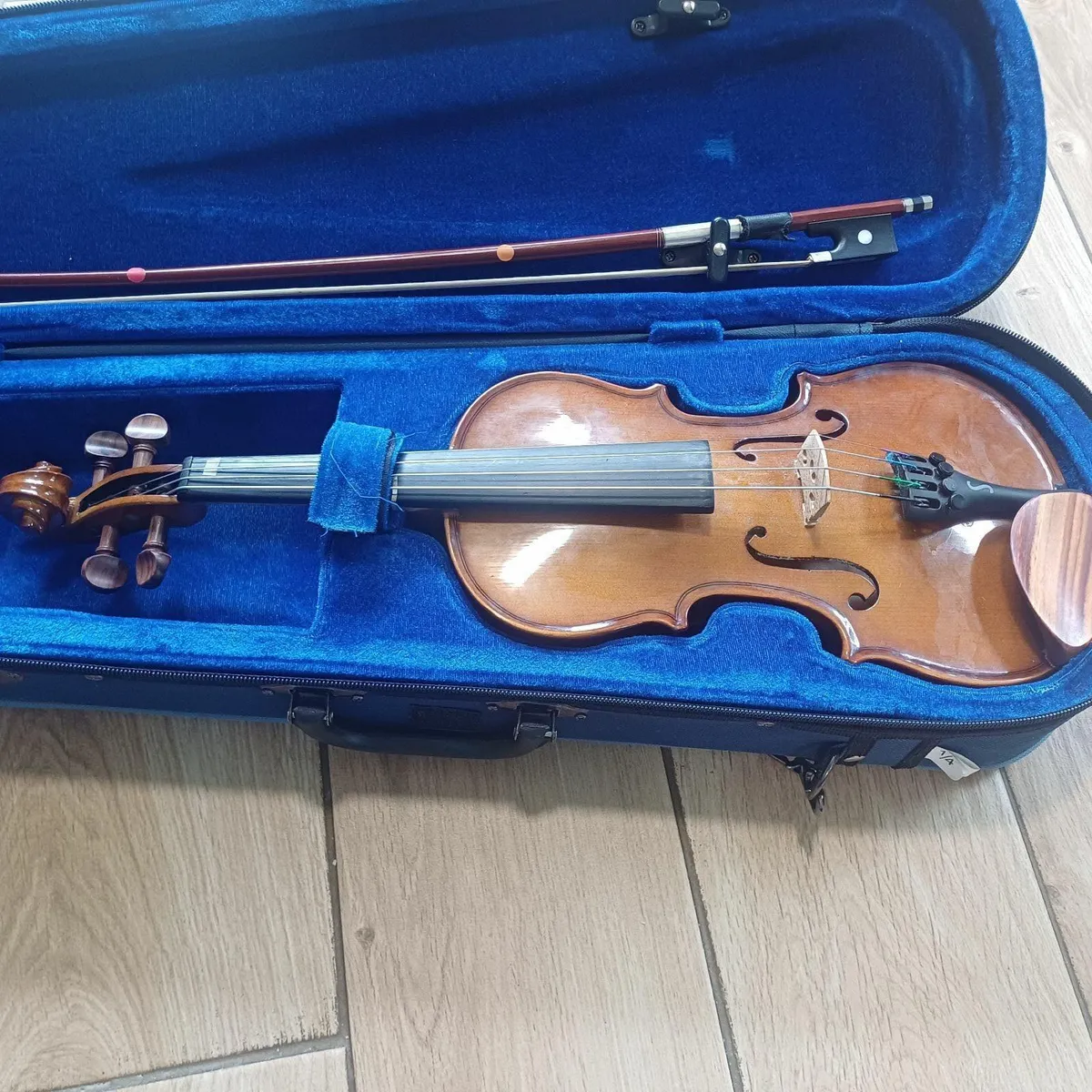 1/4 Violin - Image 1