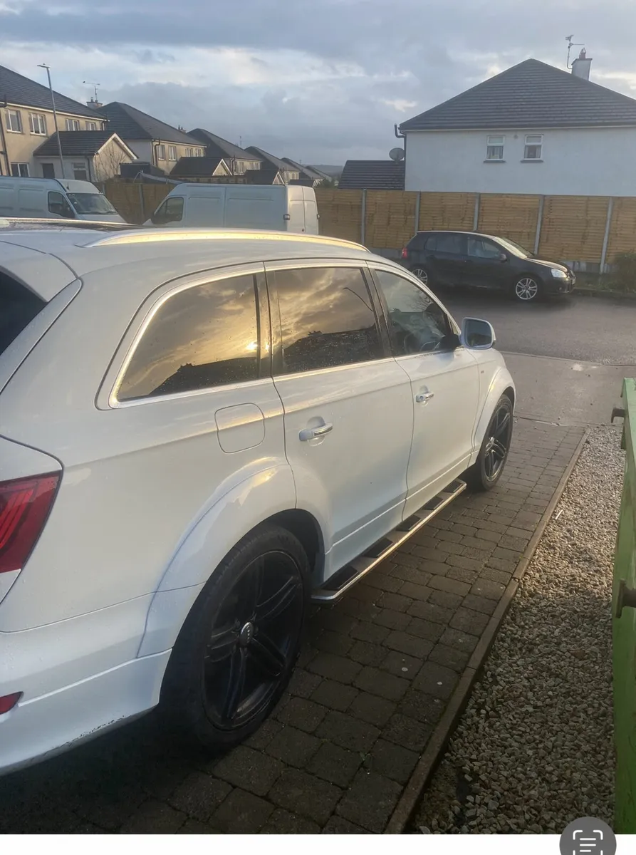 Audi q7 Quattro Sline black edition - Image 2