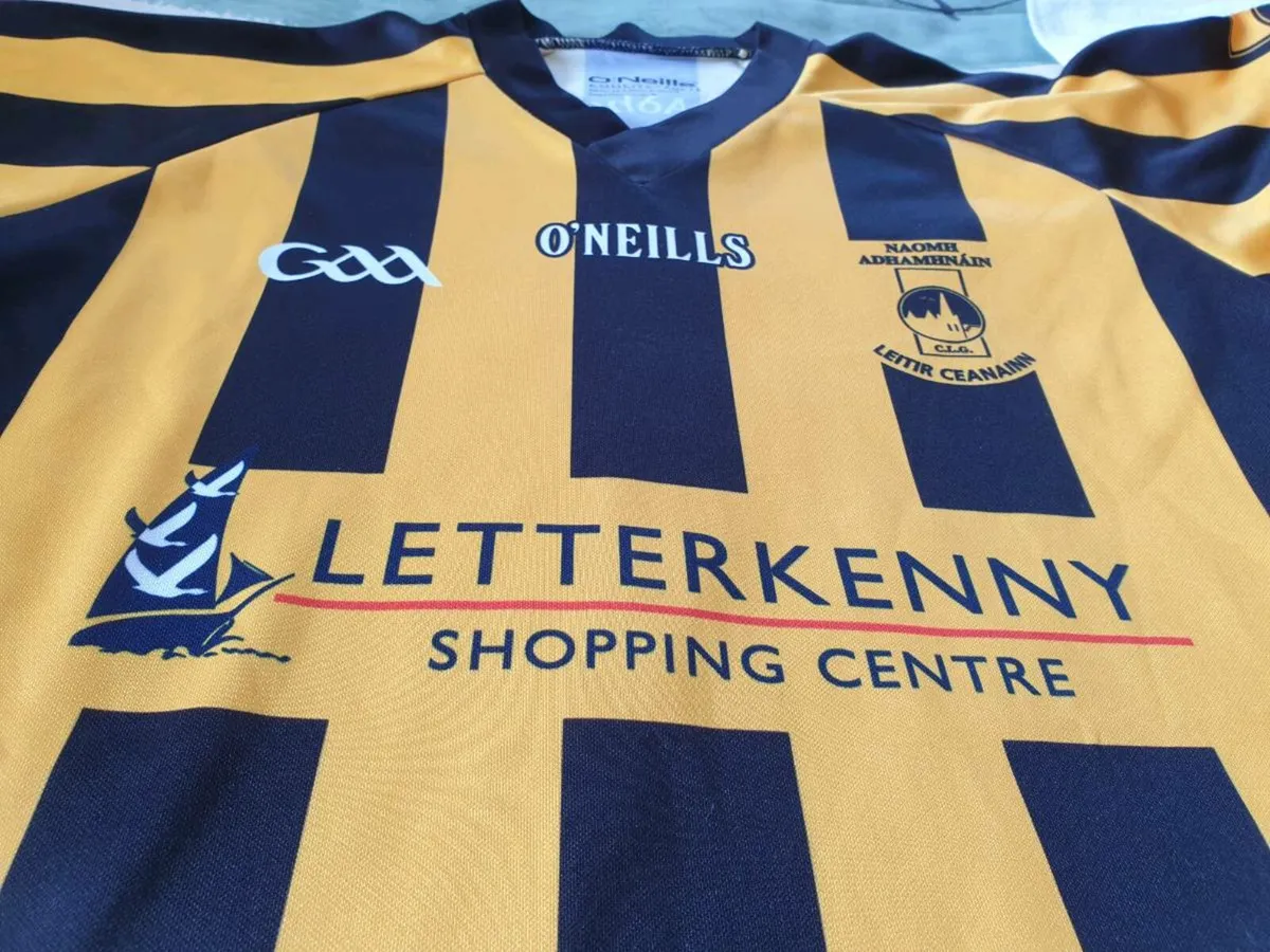 St Eunans Gaelic Football Home Jersey 2013 to 2014 - Image 3