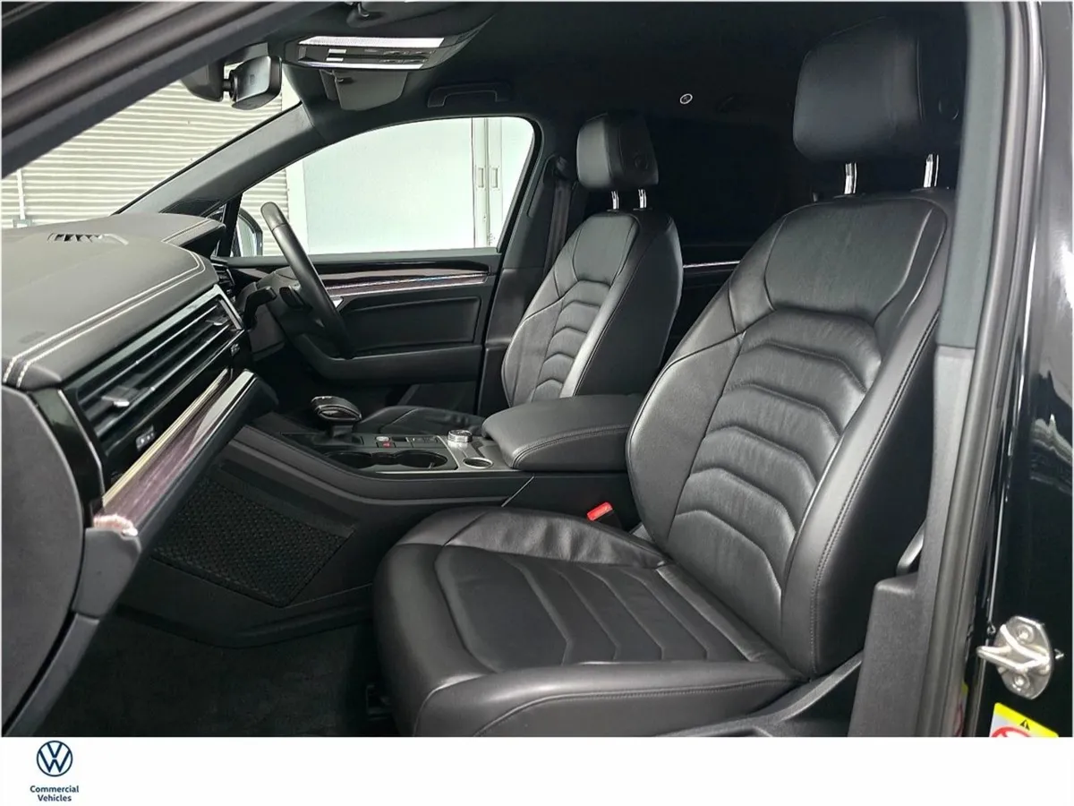 Volkswagen Touareg Touareg Comm 3.0 TDI 4M 231BHP - Image 4
