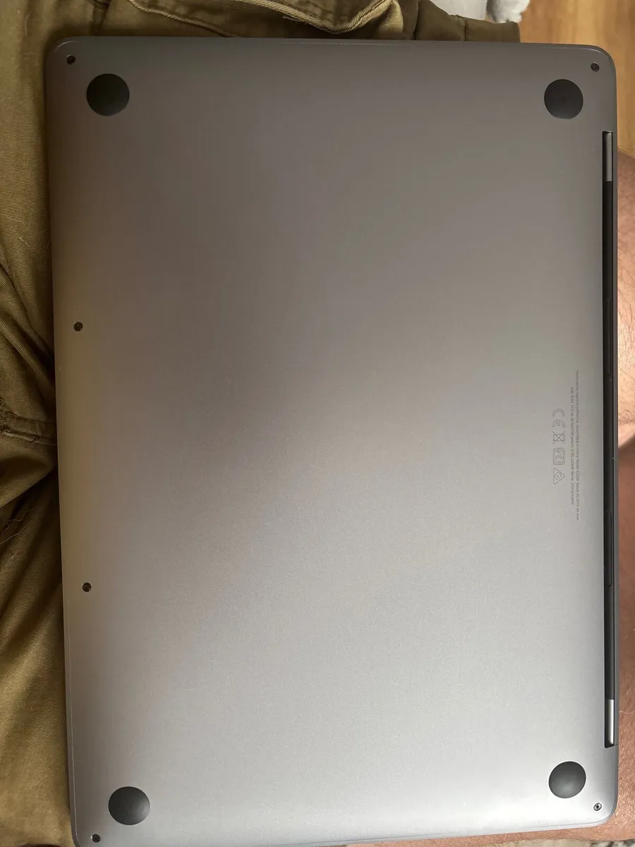 Macbook Pro - Image 4