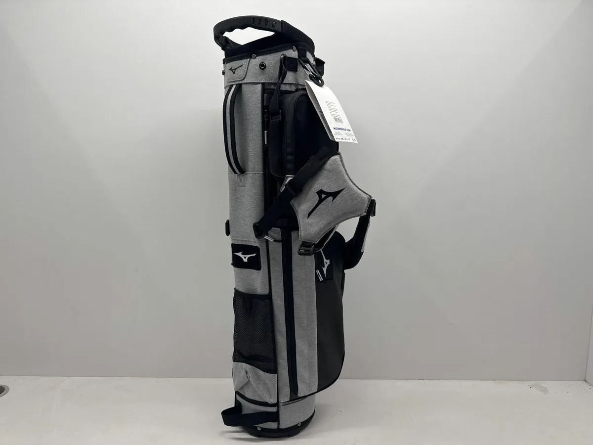 Online Auction Of A  Mizuno Stand Bag & More! - Image 1
