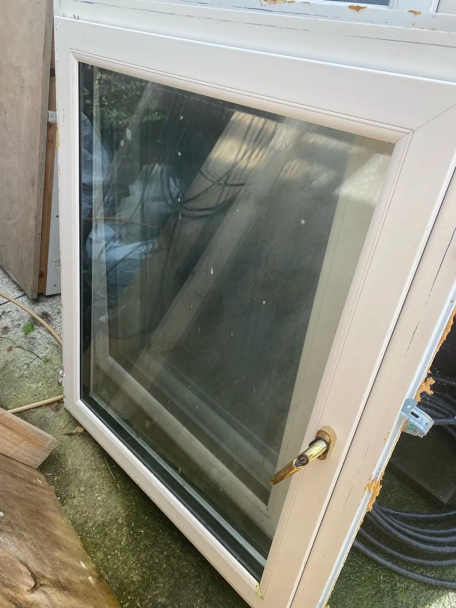 Triple glazed windows x 2