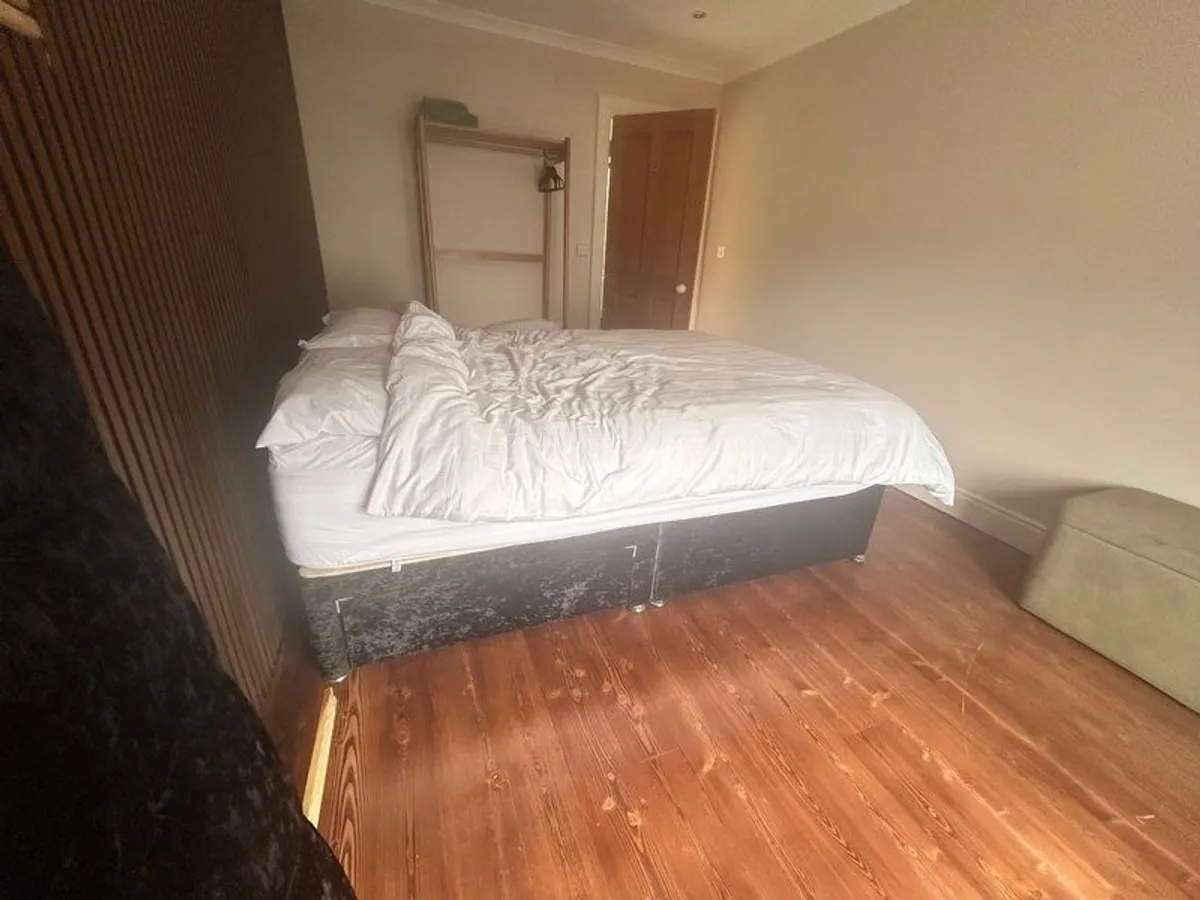 king Size Split Base Divan Bed - Image 4