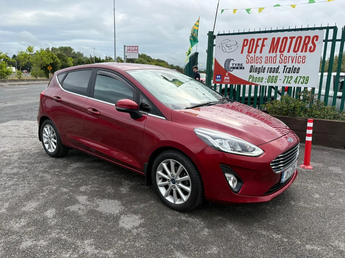 Ford Fiesta 2021 1 litre petrol - Image 2