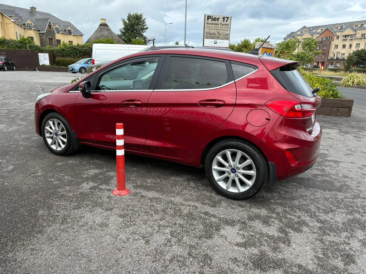 Ford Fiesta 2021 1 litre petrol - Image 4