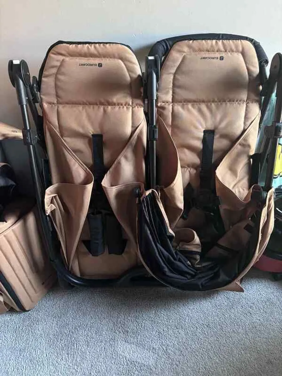 Stroller - Image 3