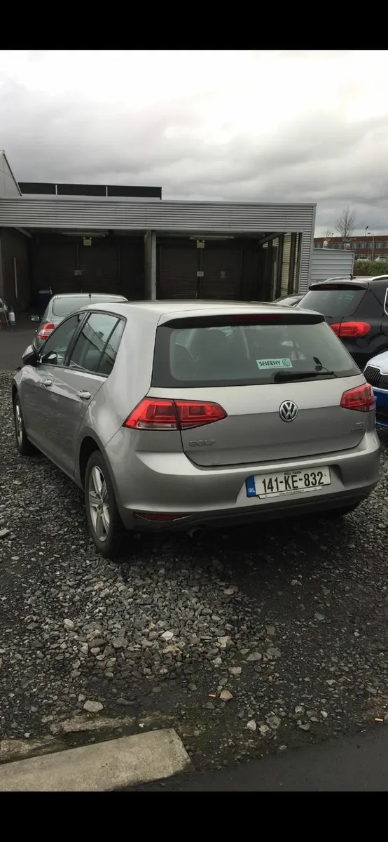 Volkswagen Golf 2014 - Image 2