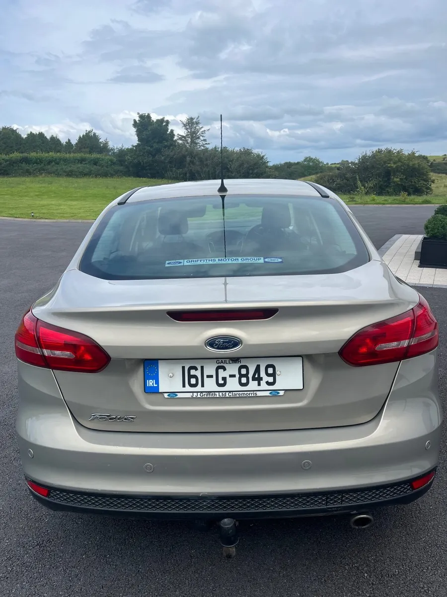 Ford Focus 2016 2.0TDCI Titanium Automatic - Image 2