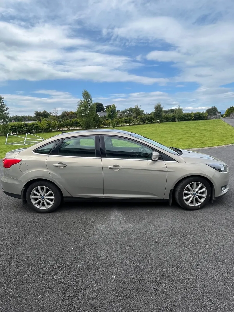 Ford Focus 2016 2.0TDCI Titanium Automatic - Image 3