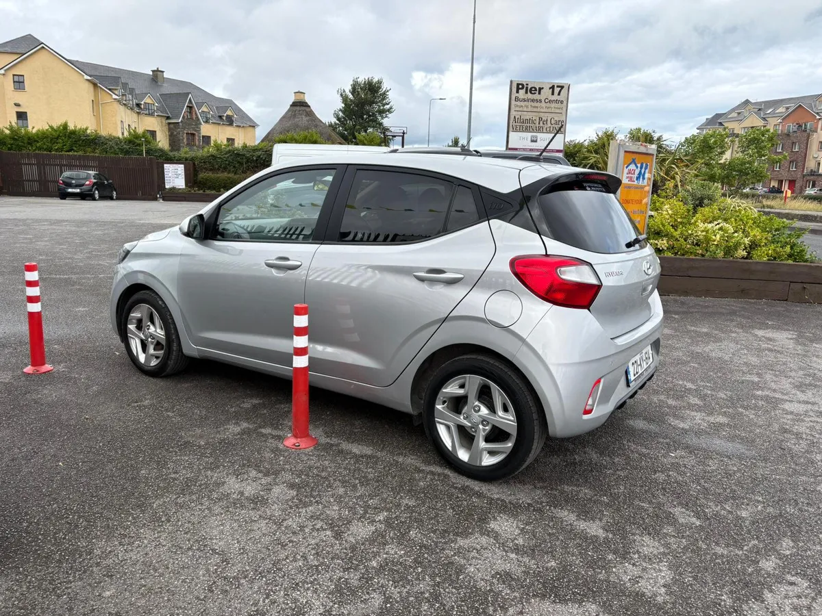 Hyundai i10 2022 1 litre petrol - Image 4