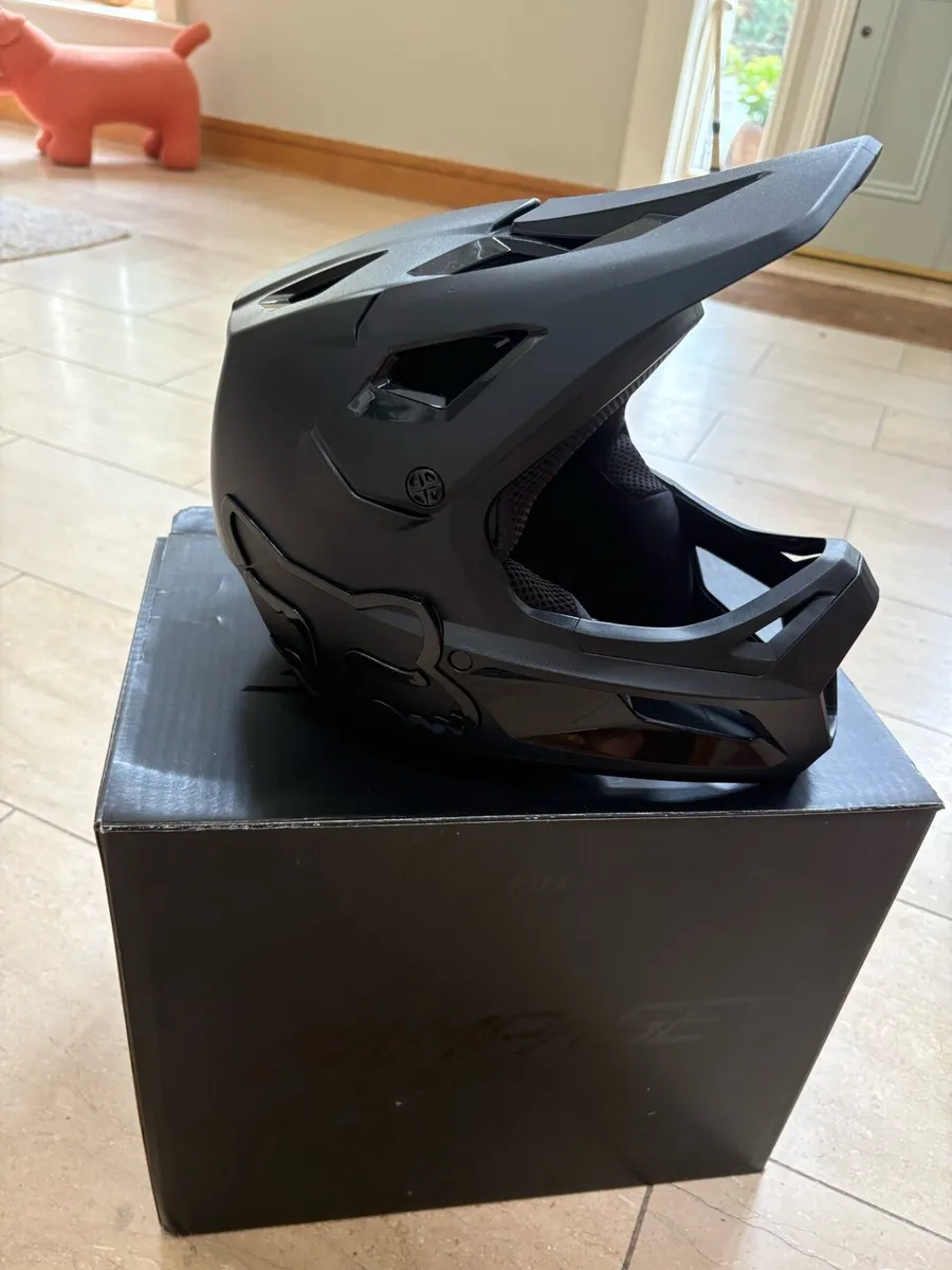 Fox rampage performance helmet - Image 1