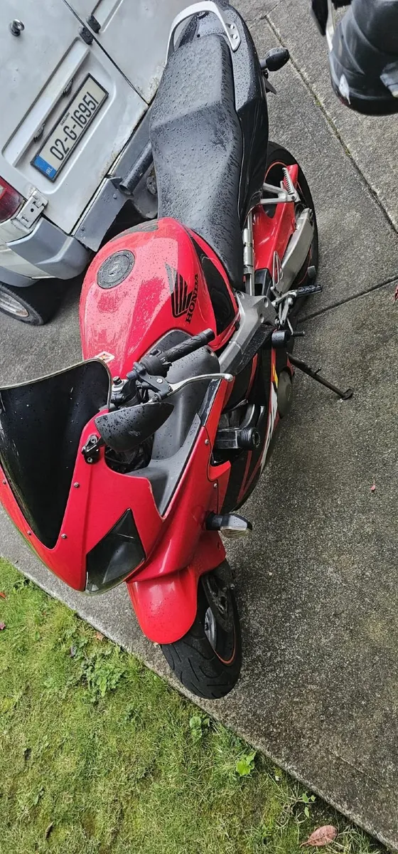 Honda CBR 600 F4I - Image 2
