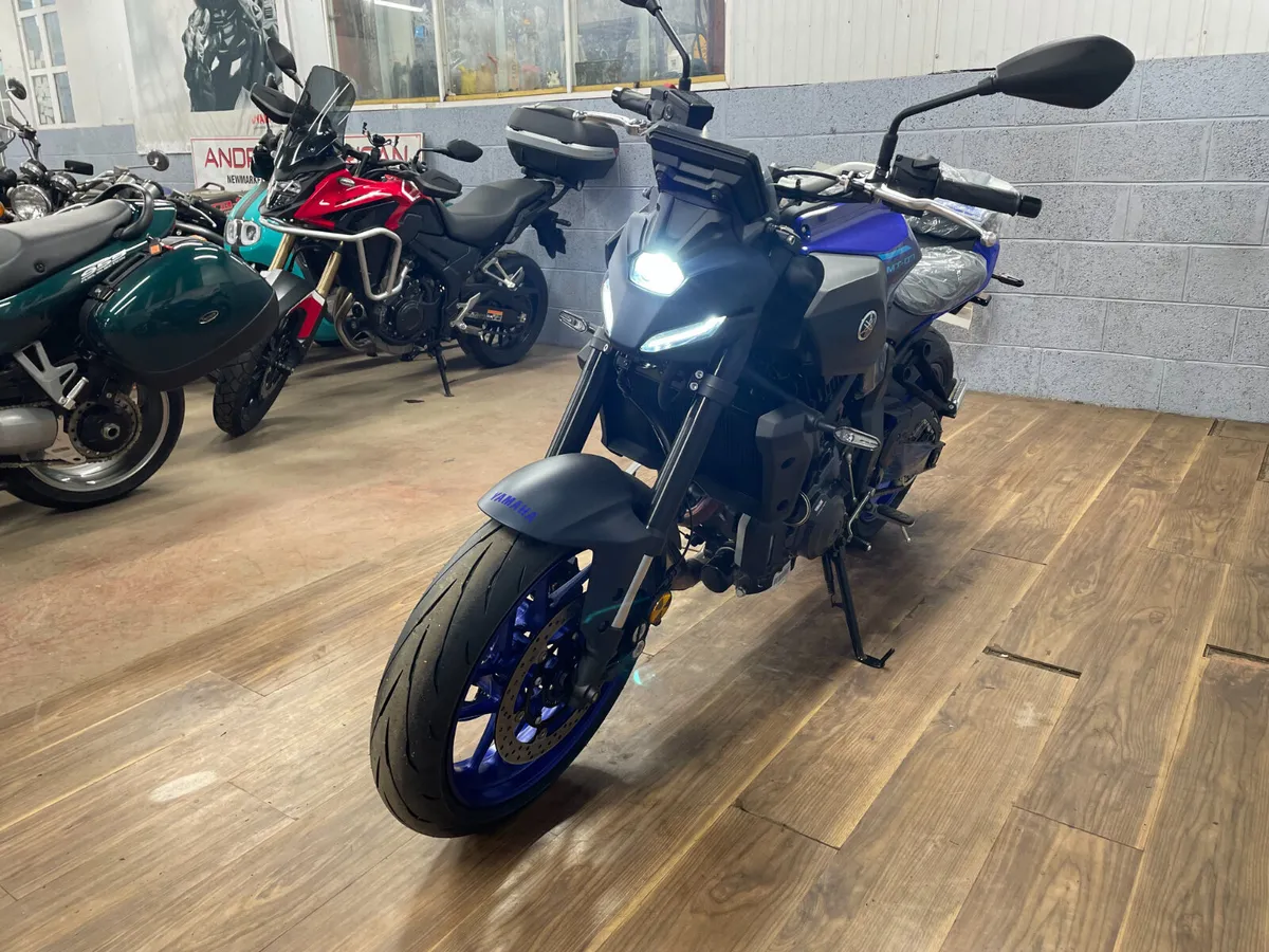 Yamaha MT-07 New Blue - Image 4