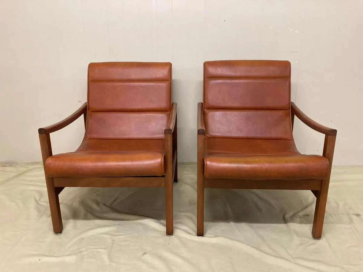 Pair Mid-Century Armchairs - Image 2
