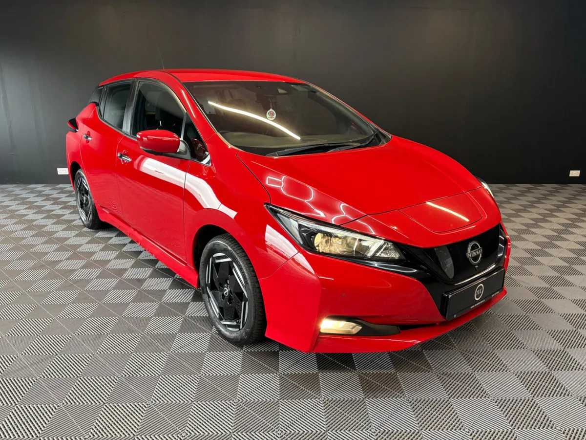 2022 Nissan Leaf SV 40KWh - Image 1