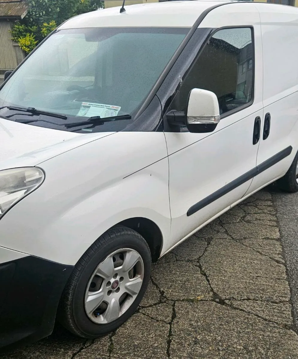 2014 DOBLO VAN - Image 2