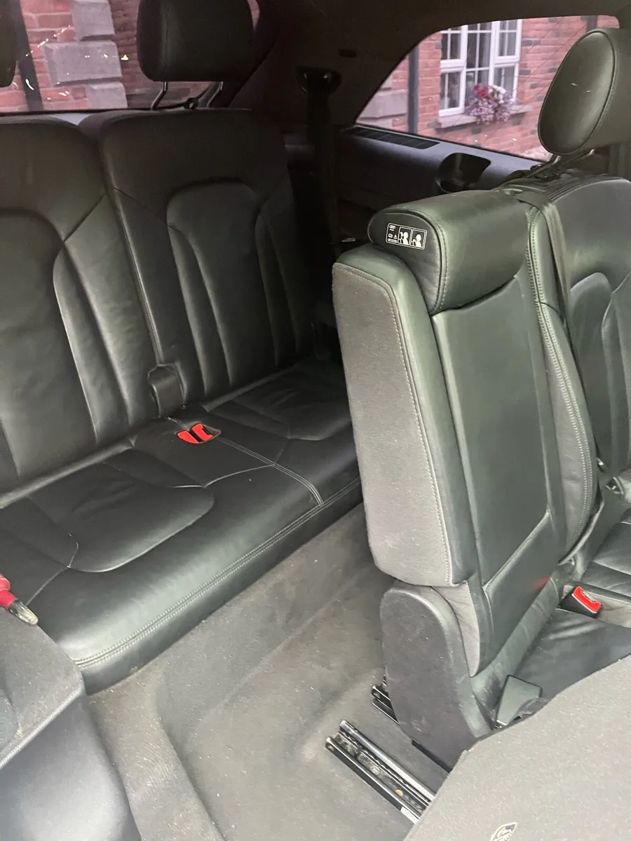 Audi q7 Quattro Sline black edition - Image 2