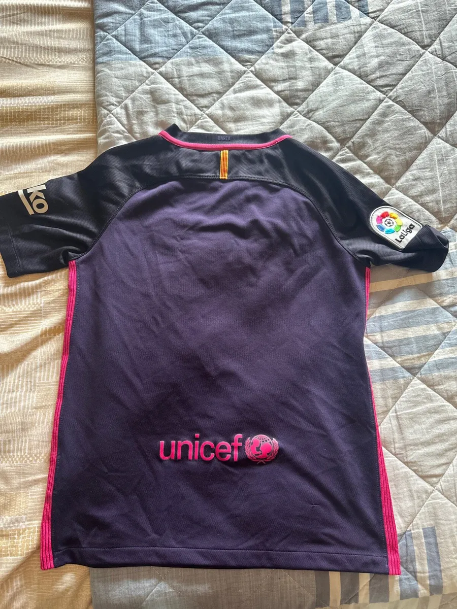 Barcelona jersey - Image 2