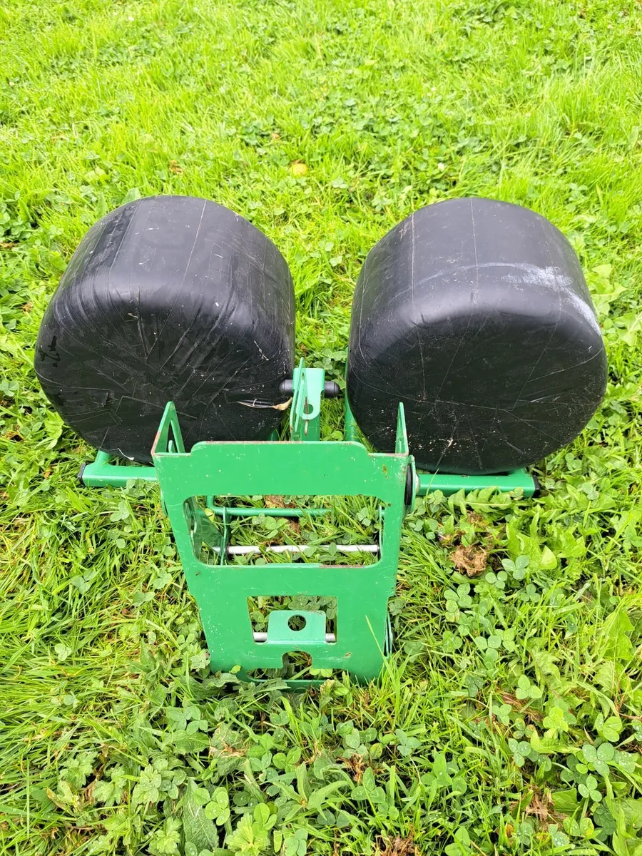 Three point linkage double bale lifter - Image 2