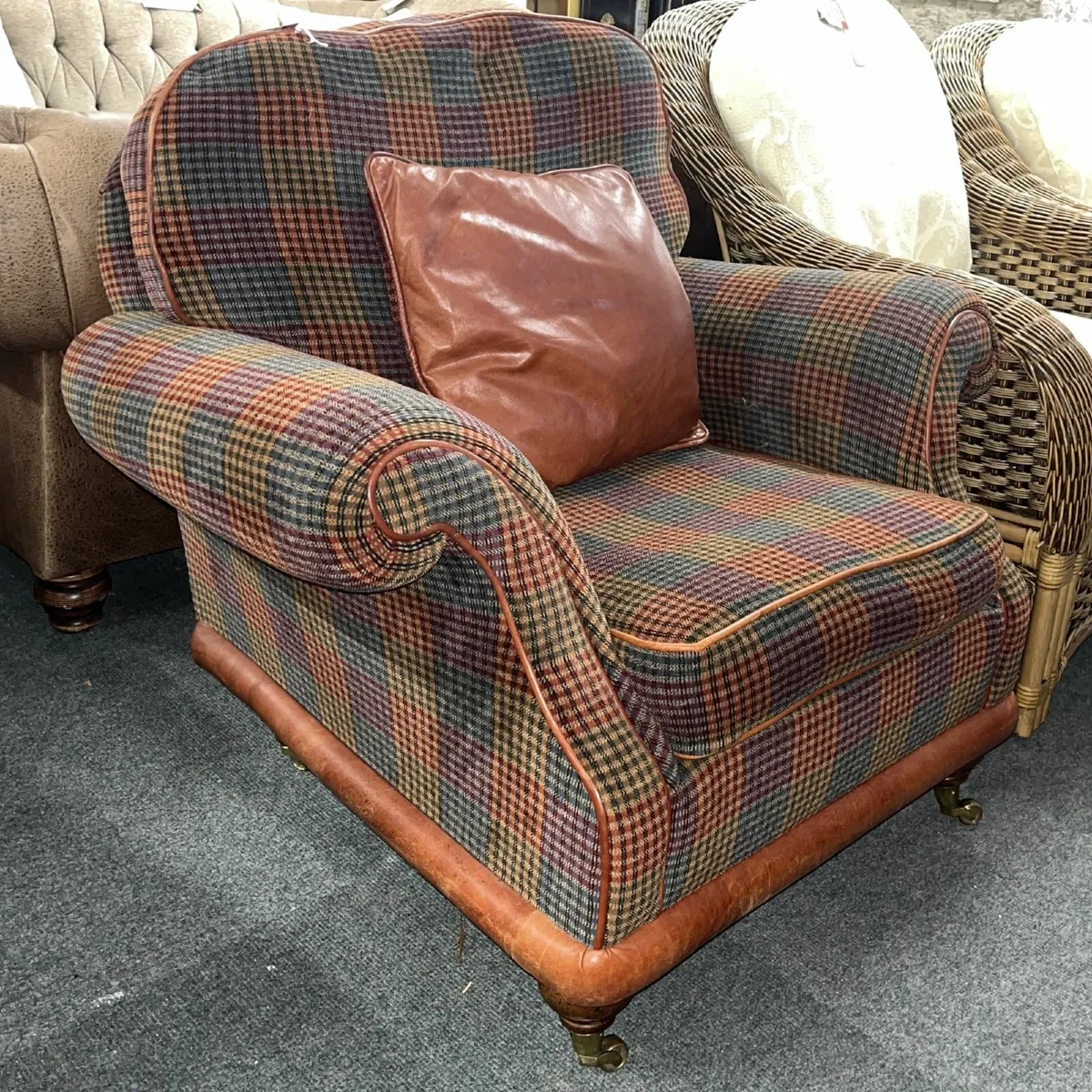 Fabulous Tartan & Leather Armchair - Image 4