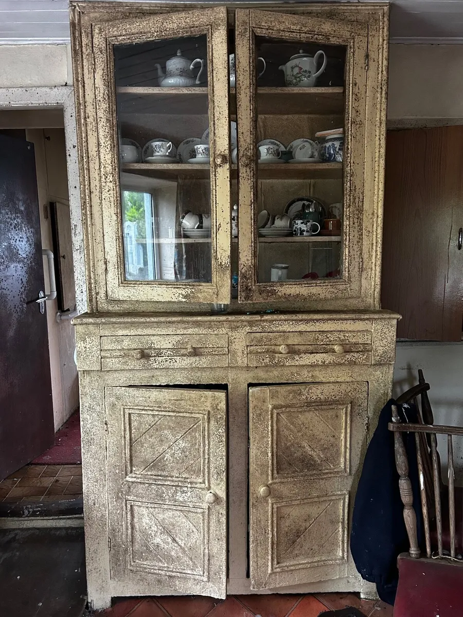 Dresser for sale