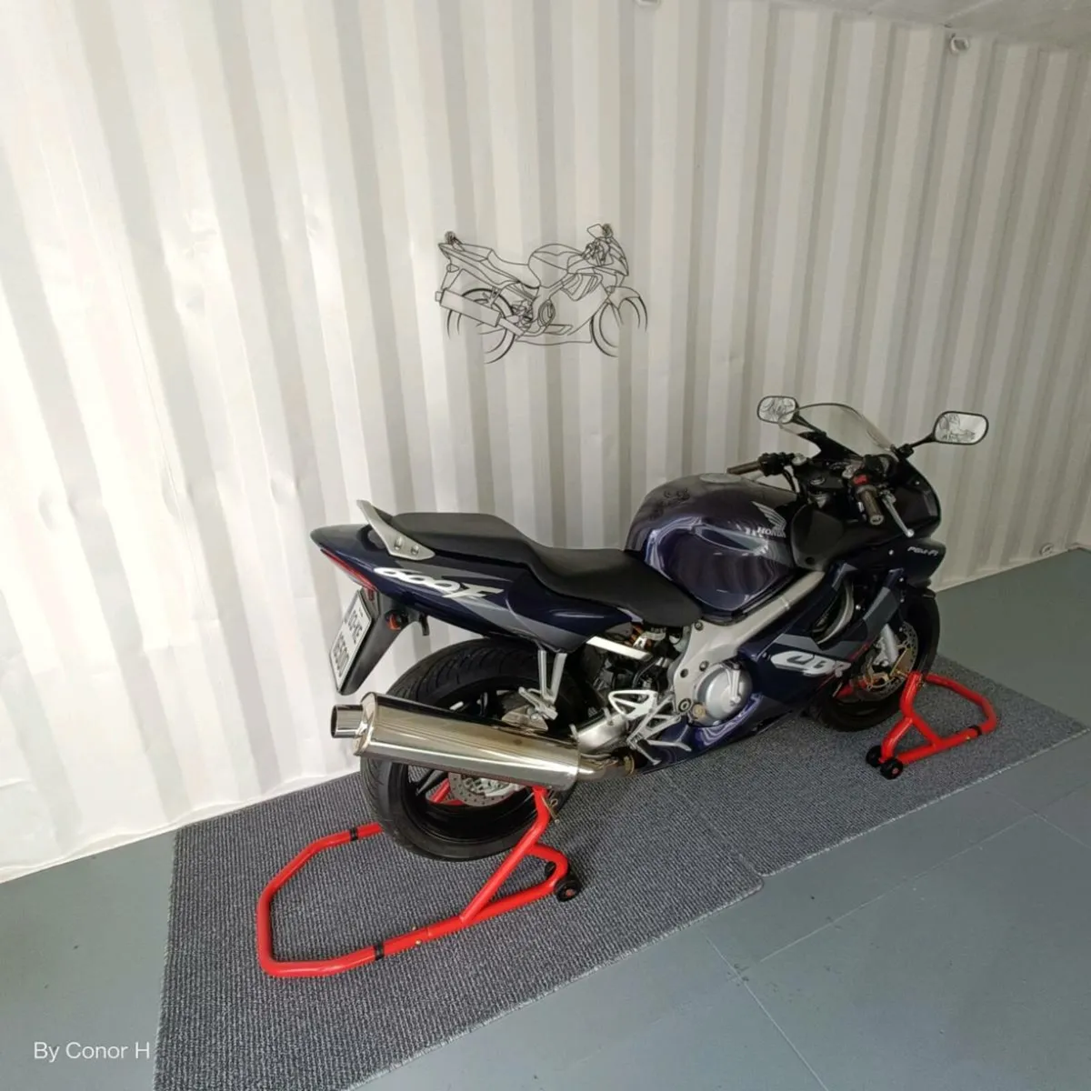 Honda CBR600 F4i - Image 2