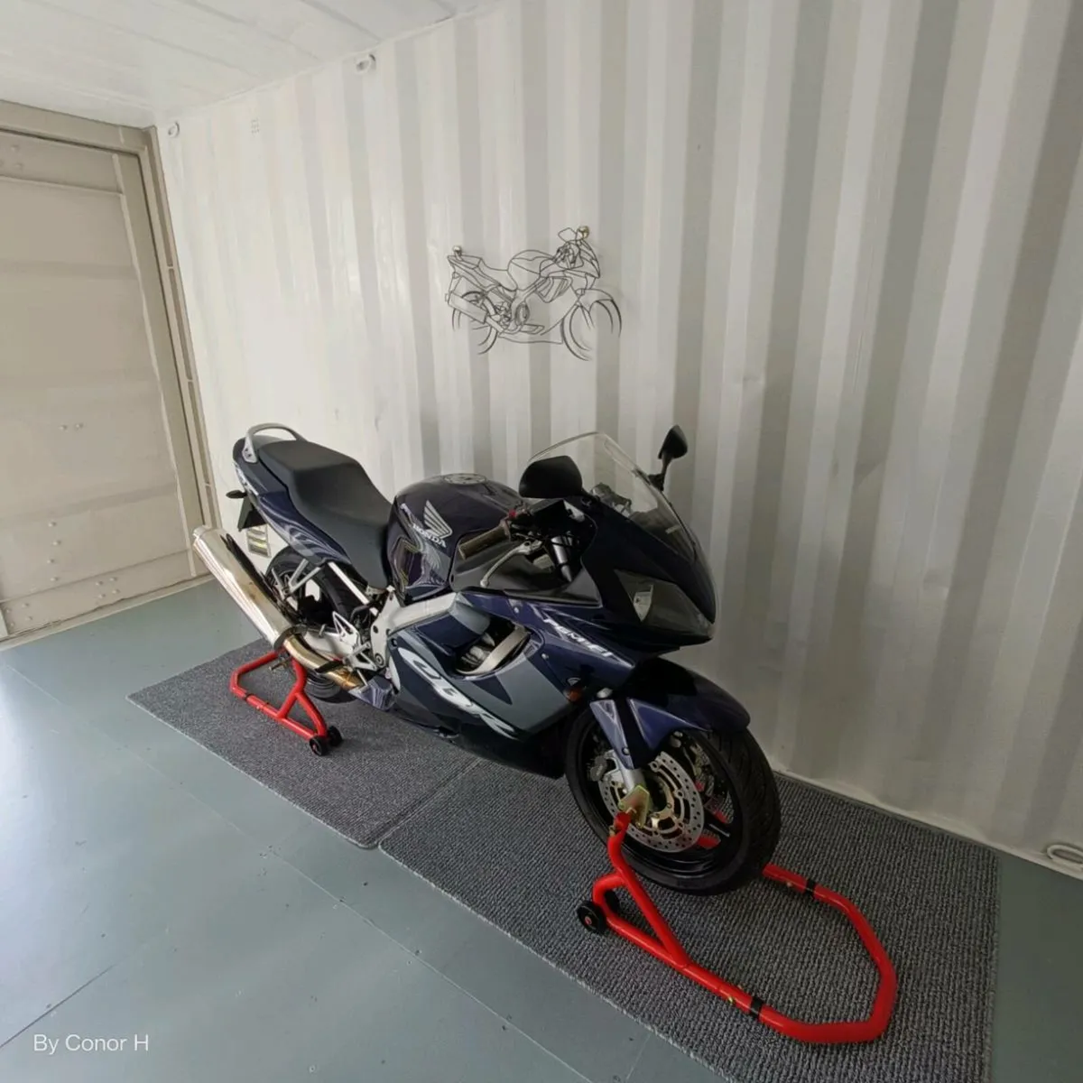 Honda CBR600 F4i - Image 3