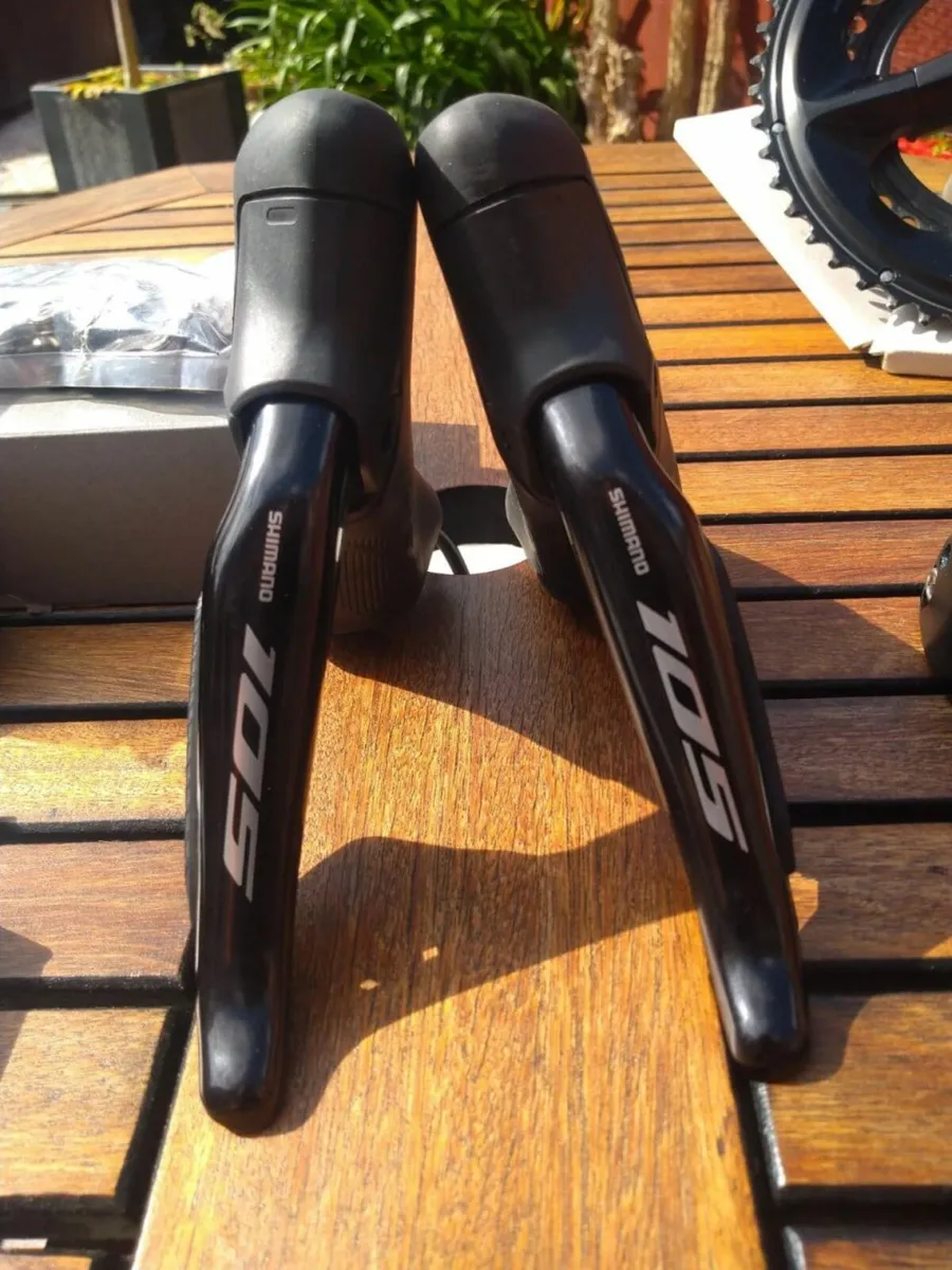 Shi 105 R7170 di2 2x12 complete groupset - Image 4