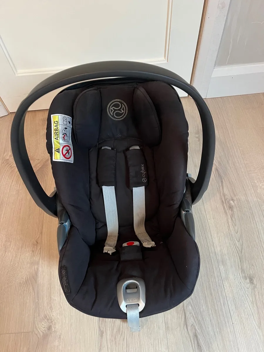 Cybex Infant Car Seat and Isofix base - Image 1