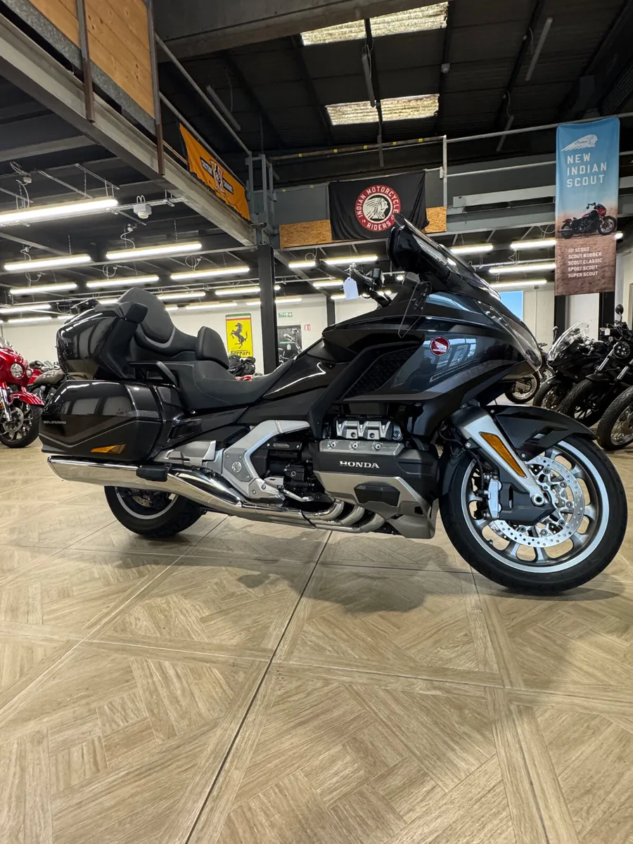 Honda Goldwing - Image 1
