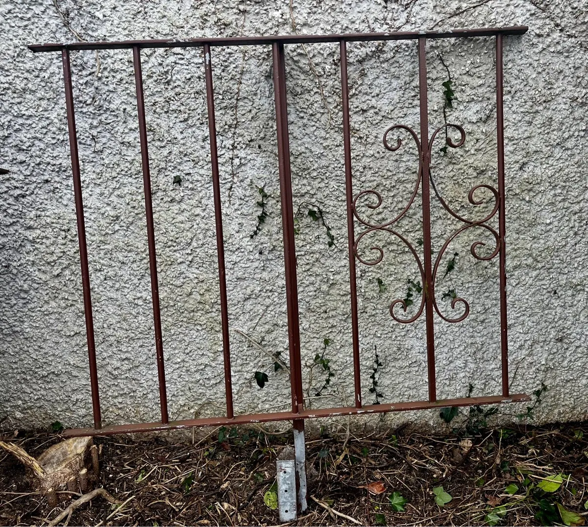 Galvanised Entrance Gates plus Railings - Image 3