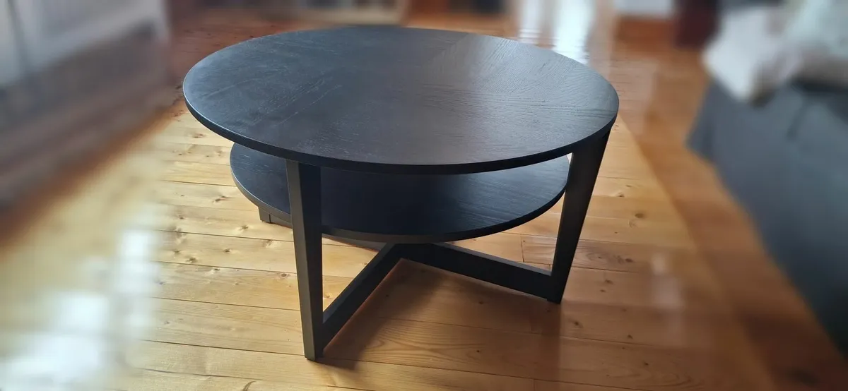 Black round Coffee Table - Image 4