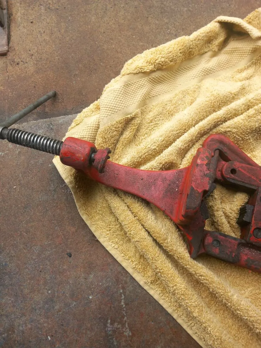 Pipe vice,air gun,air sander - Image 2