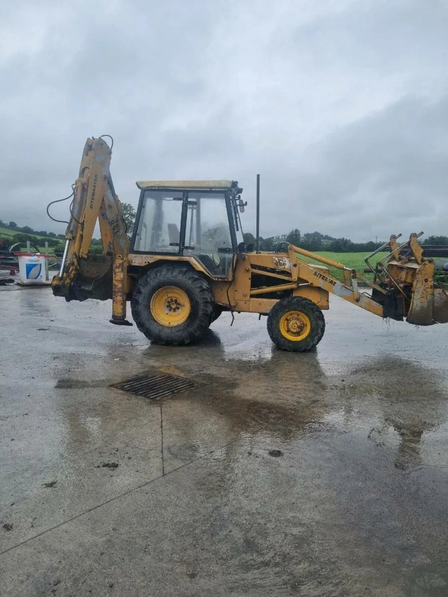 JCB3CX - Image 1