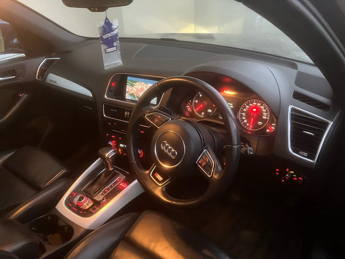 Audi q5 - Image 2