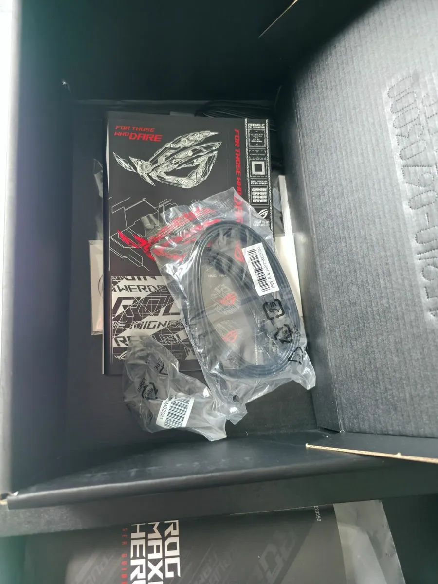 ASUS  motherboad - Image 3