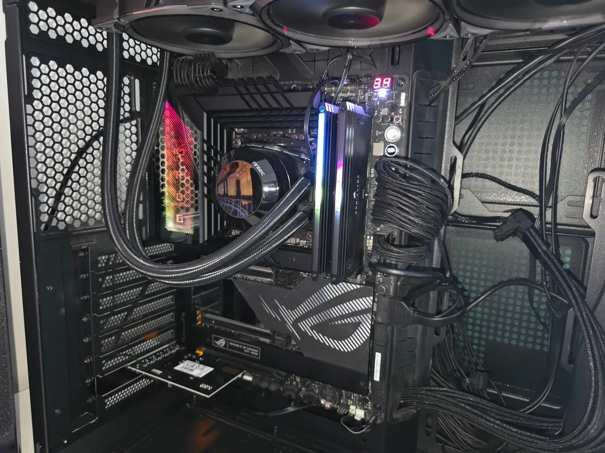 ASUS  motherboad - Image 1