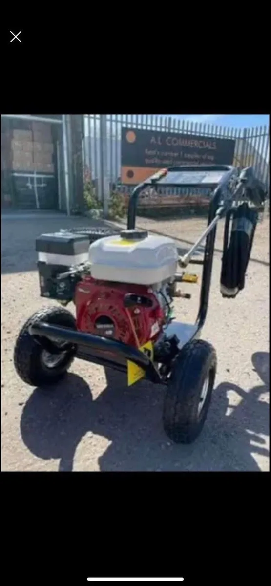 New petrol pressure washers free delivery - Image 1