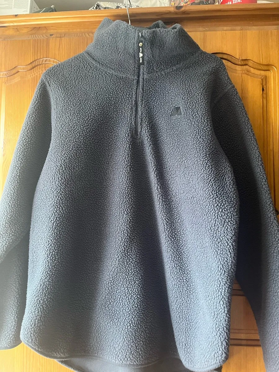 Clothes - Image 1