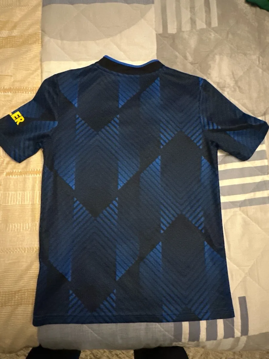 Man United jersey - Image 2
