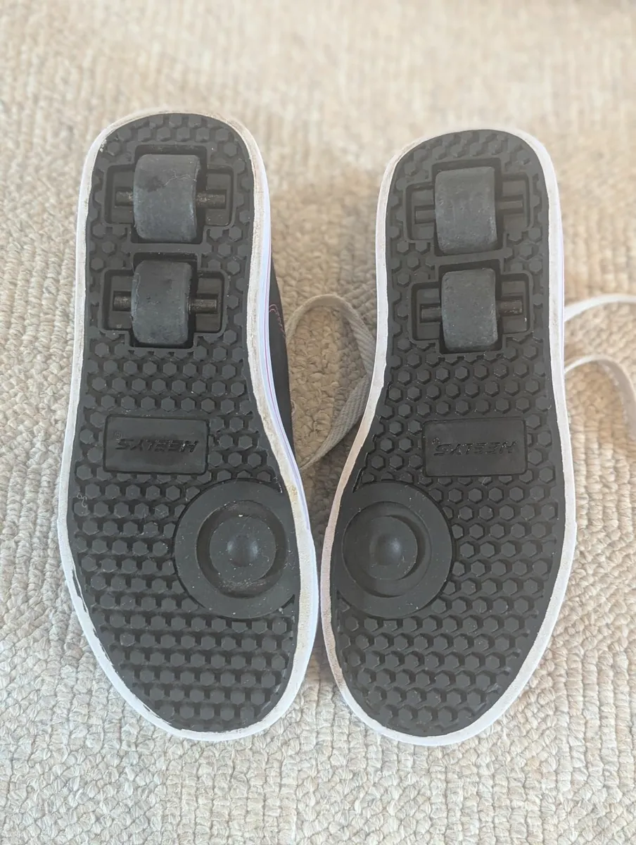 Heelys - UK Size 2 - Image 2