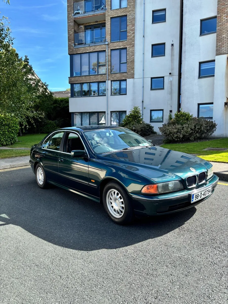 BMW e39 5 series (original car, low miles) - Image 2