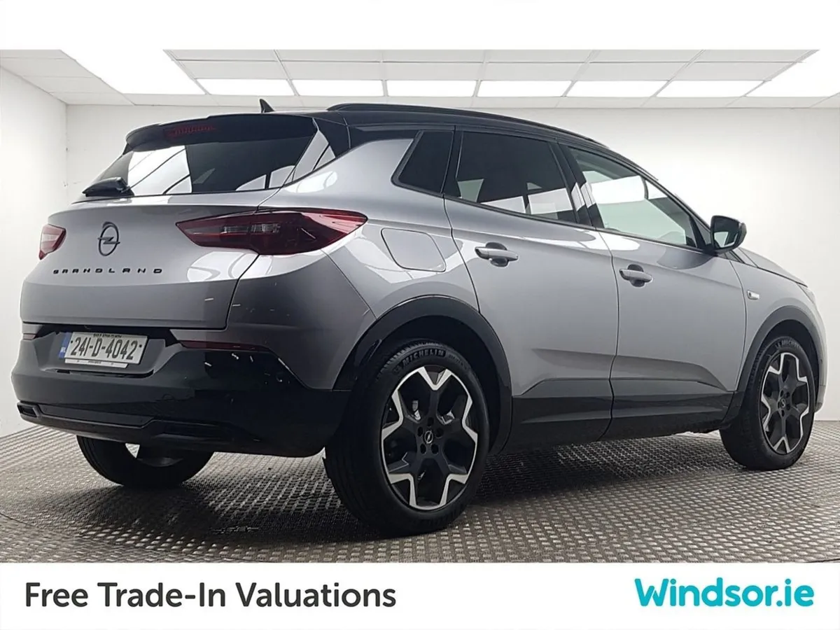 Opel Grandland GS 1.2 130 bhp 6 Speed - Image 3