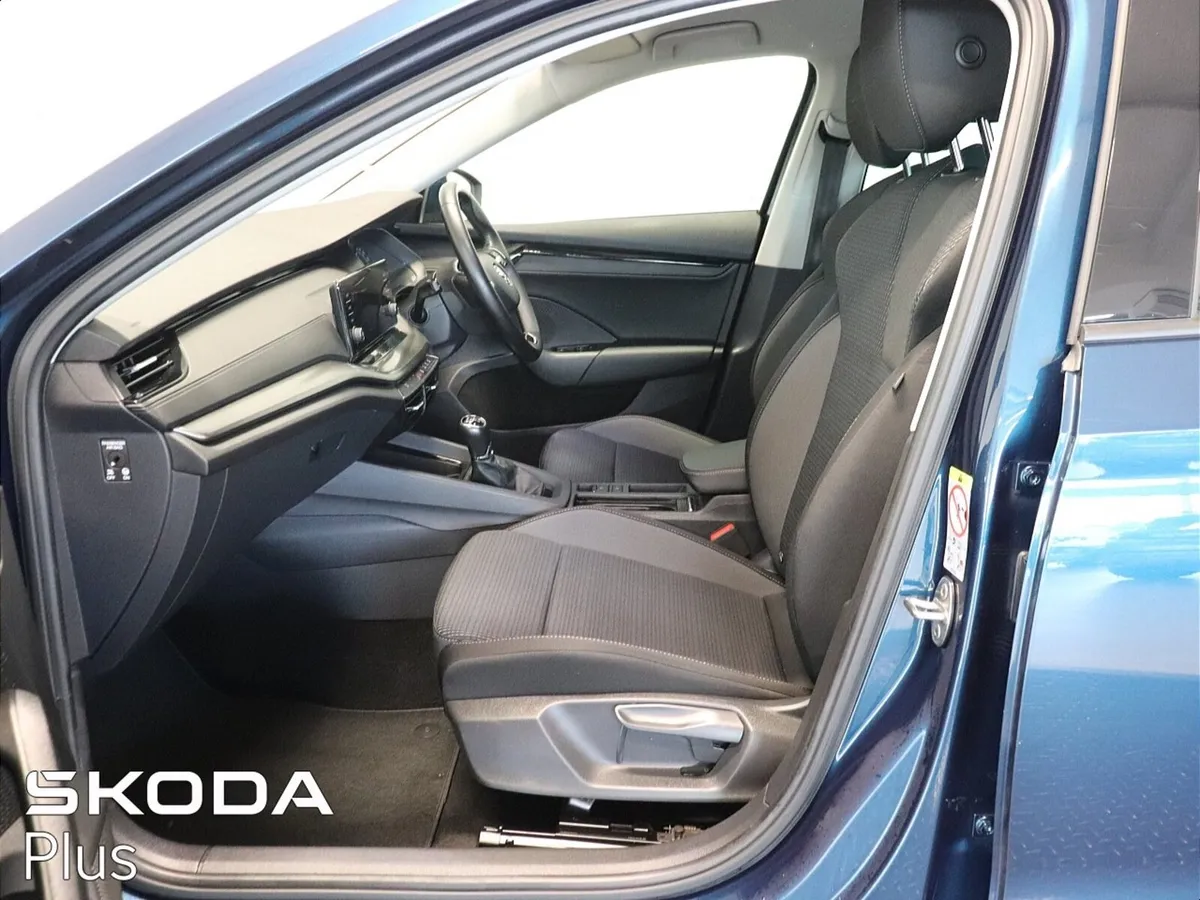 Skoda Octavia  2.0 TDI AMBITION - Image 4