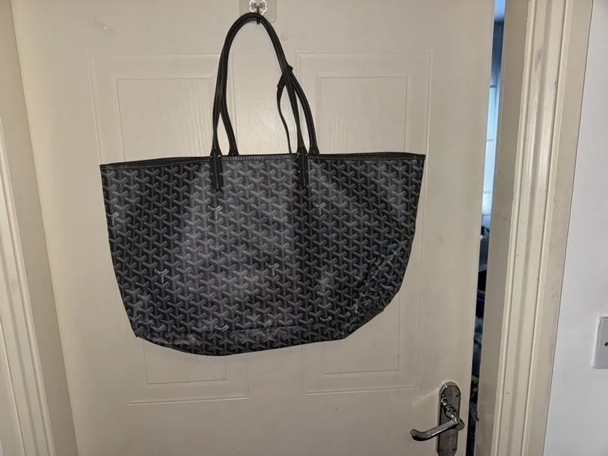 Large grey bag - Image 2