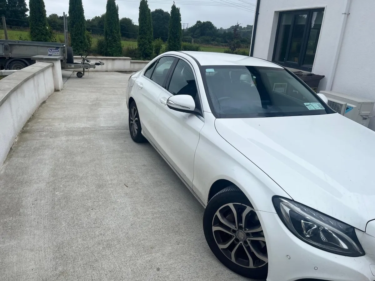 Mercedes C250 Bluetec Sport Automatic - Image 3
